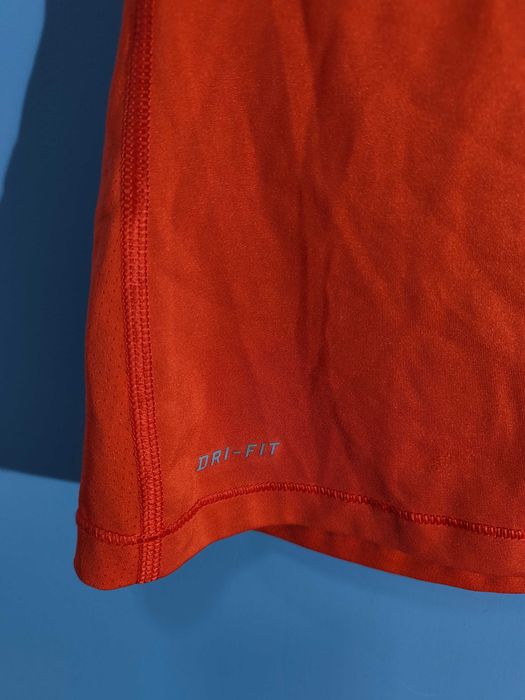 NIKE Pro Тениска/Дамска L