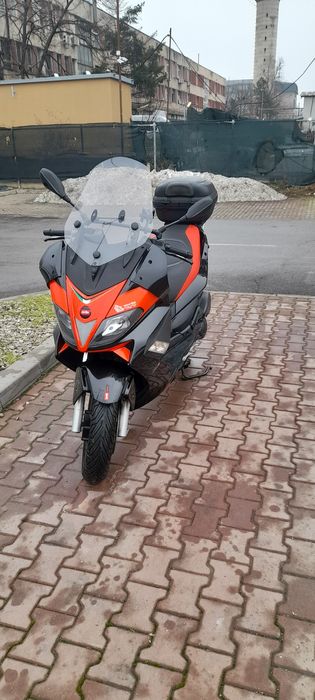 Vând scuter 125cc APRILIA