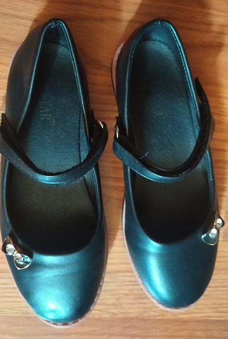 Детски запазени обувки