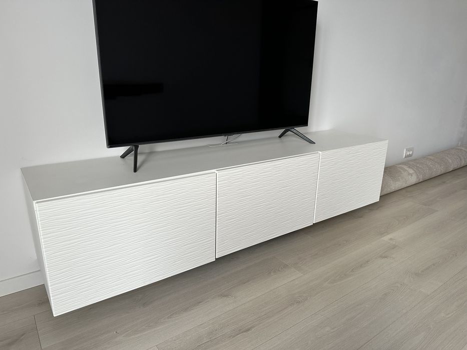 Comodă TV IKEA albă/modernă//180 cm, soft-close, design texturat