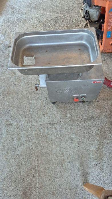 Мясорубка ТОРГМАШ (Пермь) М-600