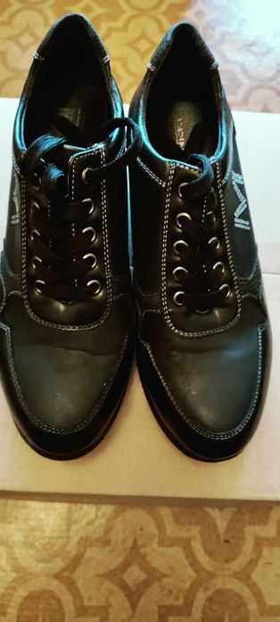 Обувки дамски за есен зима