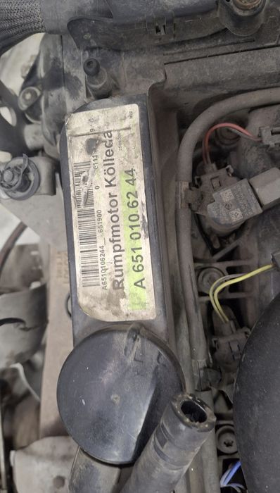 Продам двигатель на Мерседес спринтер 651 с навесным