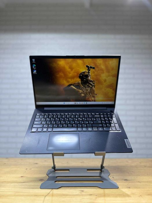 мощный Lenovo V15 на Ryzen