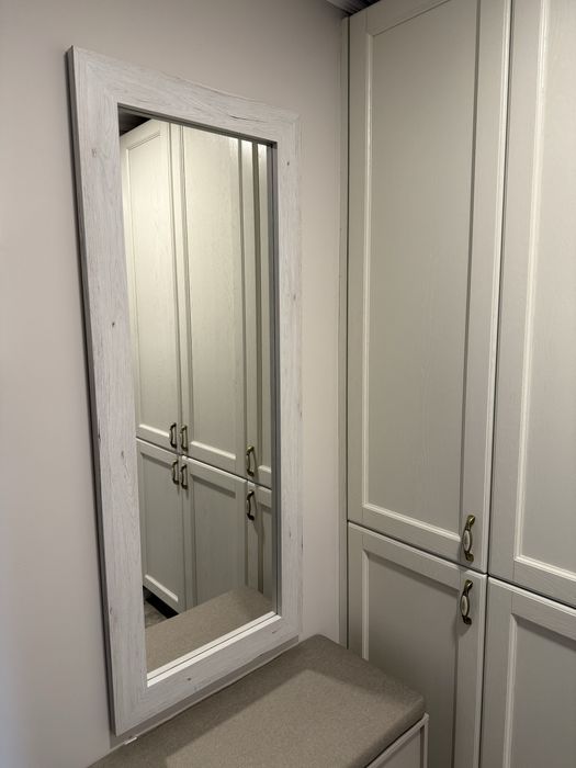 Огледало за антре