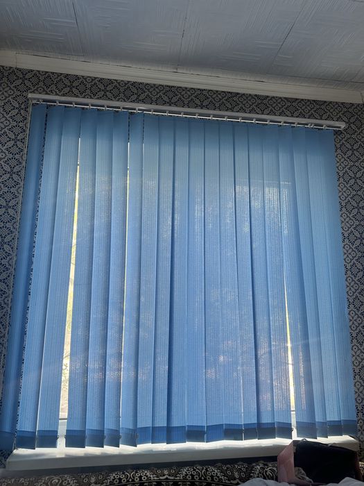 жалюзий для спальный, очень красивые.