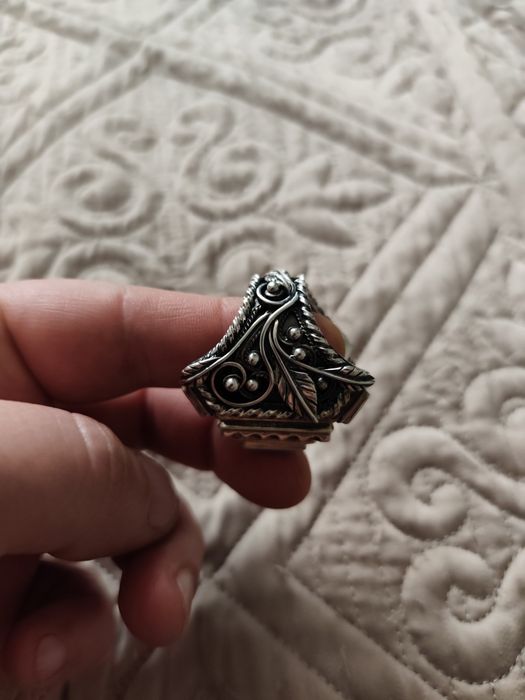 Перстень..серебро