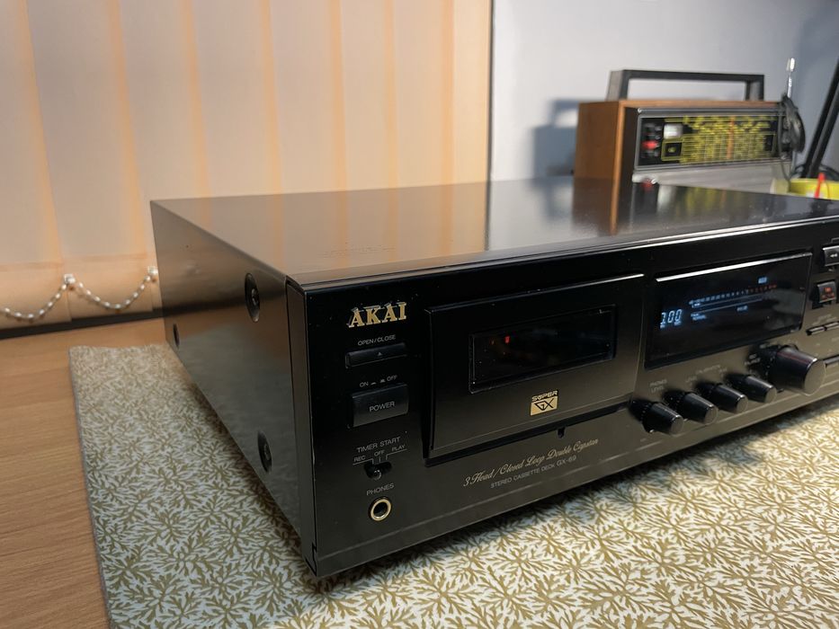 Кассетная дека Akai gx69
