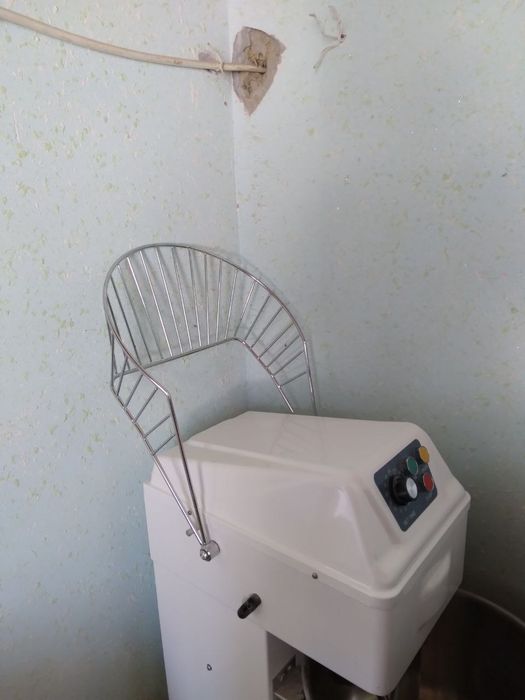 Тесто мешалка. Хамир кориш учун мулжалланган ускуна