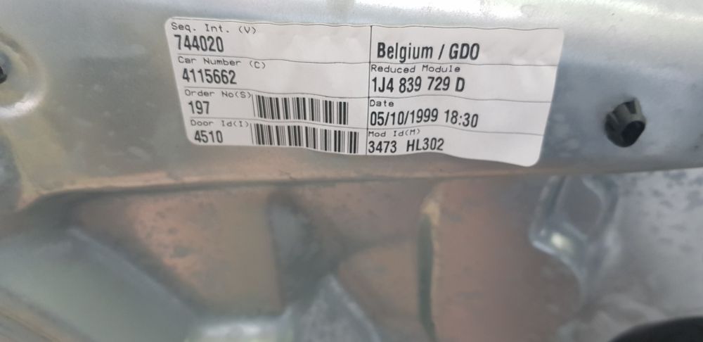 Macara Manuala Stanga Dreapta Spate Volkswagen Vw Golf4