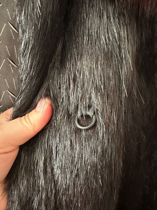 Продам Шубу Натуральную