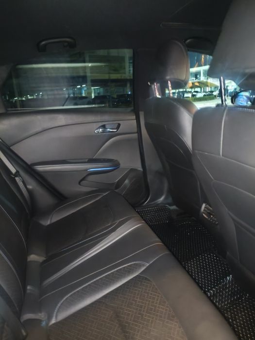 Monza 1,3  tozza va 1.5 bor naqt yoki bank orqali sotiladi