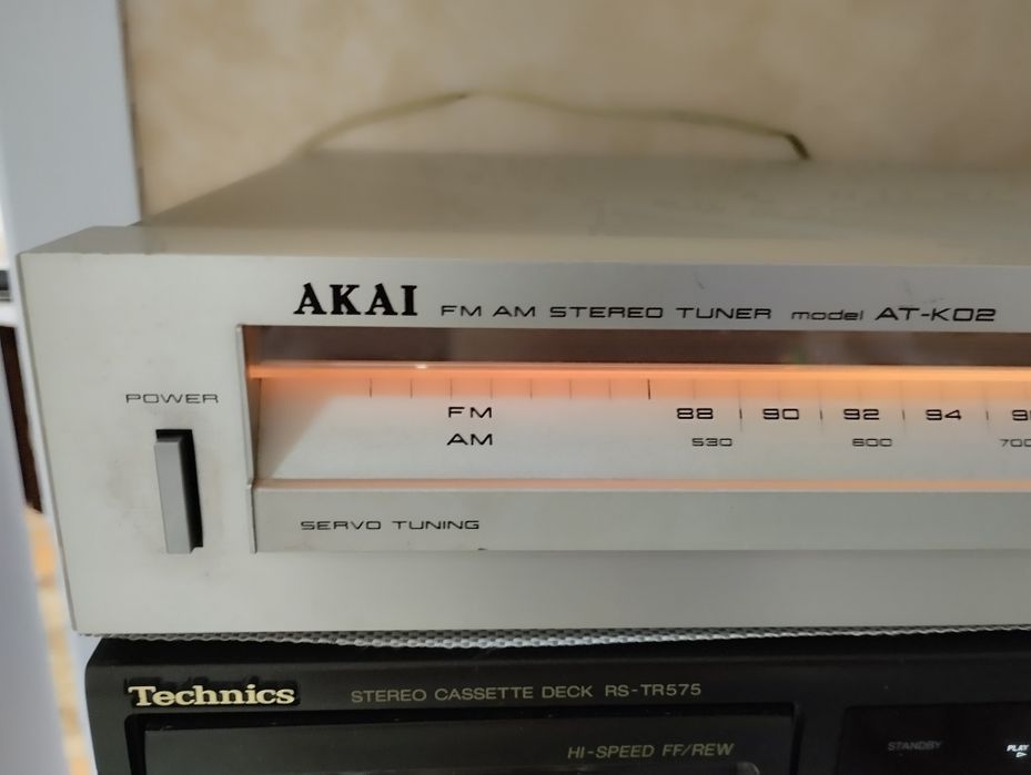 Тюнер AKAI AT-K02