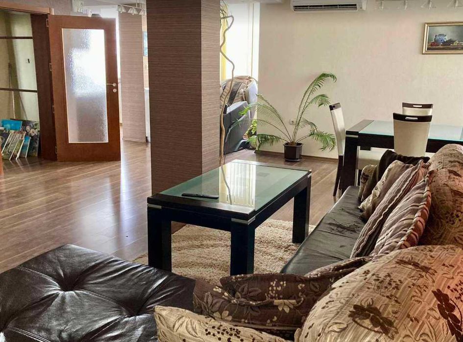 Продава се Многостаен апартамент в Варна, Аспарухово - 125 кв.м за 1400 €/кв.м - Снимка #20