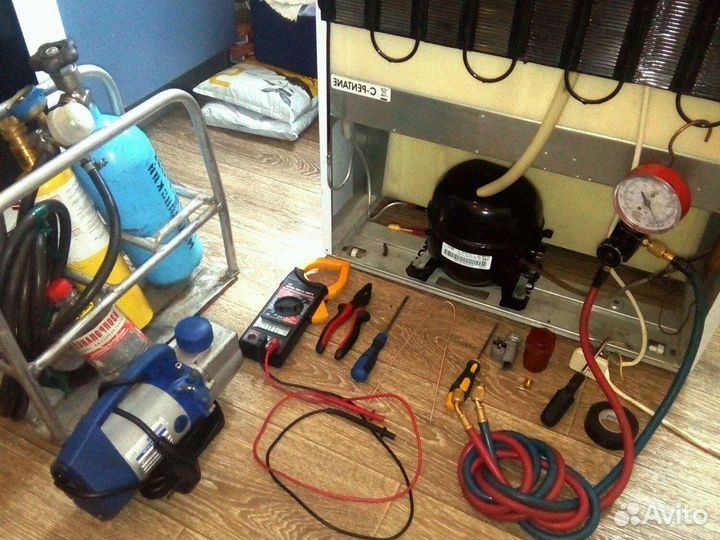 Срочный ремонт холодильник !