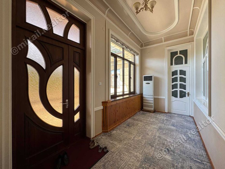 Продается Дом, 220 м2, 7,7 сот, 1-линия ул. Фергана Йули (87648)