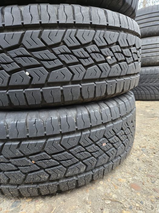 4бр. 215 65 16 Continental всесезонни.
