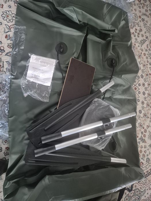 Продам лодку 1.5 до 200кг