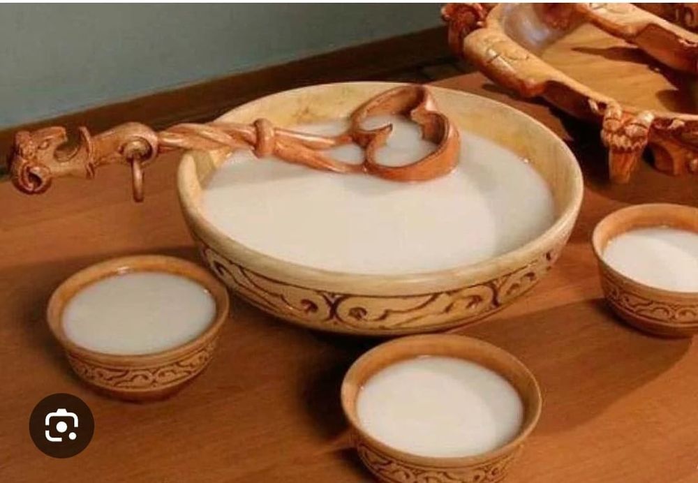 Таудың қымызы. Өте дәмді. Әрі шипалы