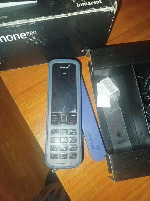 Спутниковый телефон IsatPhone Pro