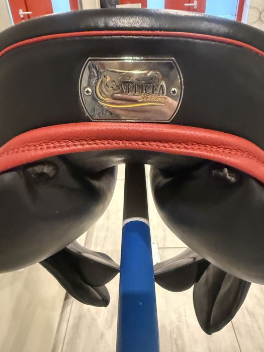 Vand Sa Calarie Piele Velicea aproape noua