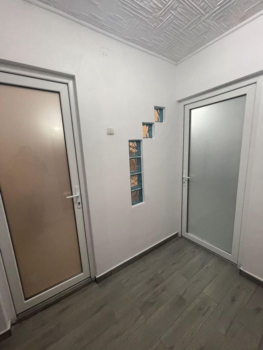 Vând apartament 2 camere decomandat lângă Lidl