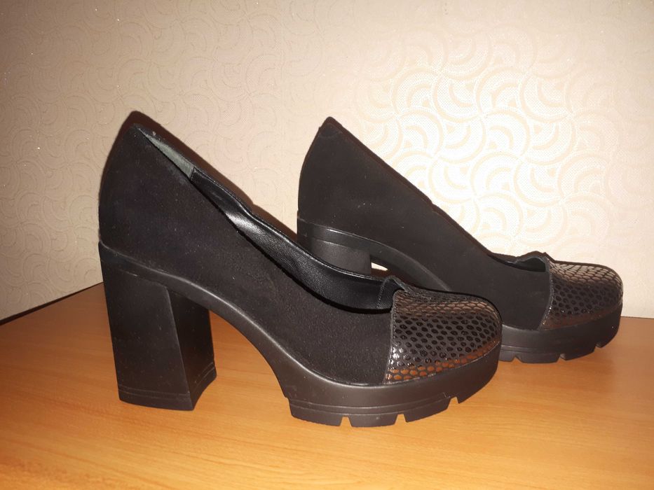 Женская обувь новая