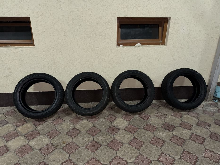 Зимняя резина maxxis