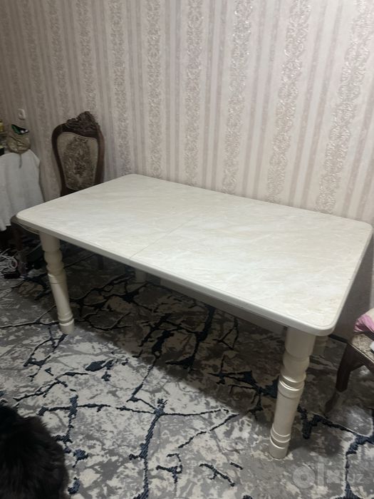Продам стол большой