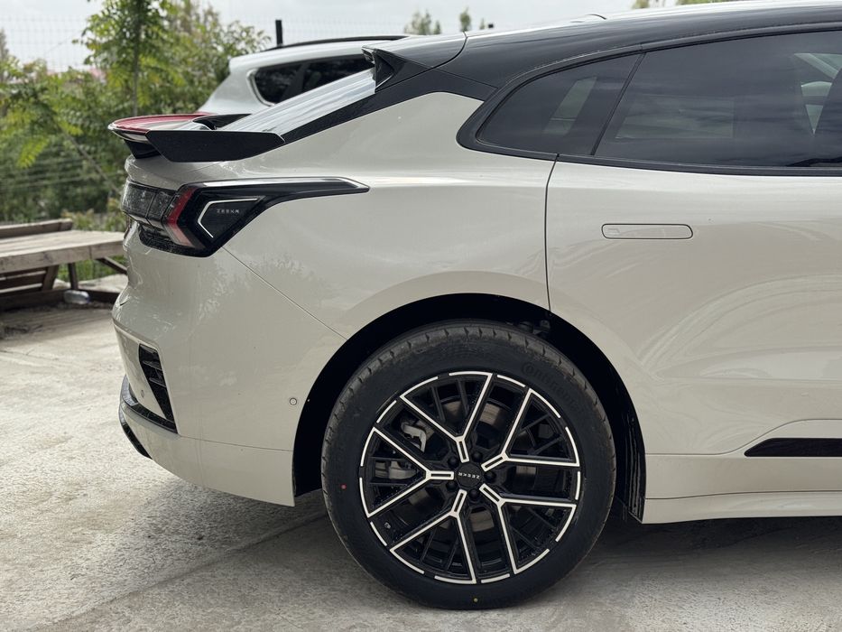 Zeekr 001 Ultra+ 2026