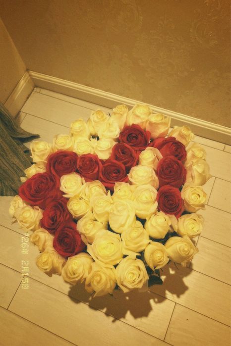 Цветы роза 49шт,Букв М.Свежый