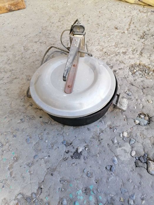 Печь электрическая чудо-печка б/у в рабочем состояний