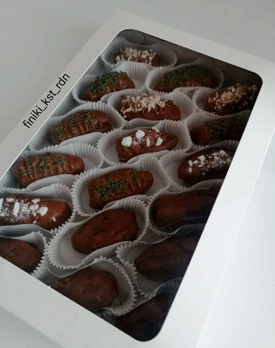 Финики в шоколаде