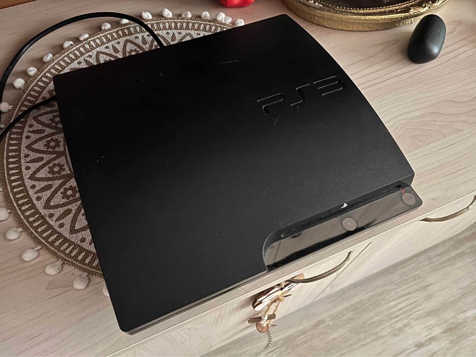 Плейстейшън 3 / Playstation 3 / PS3 Slim 320GB