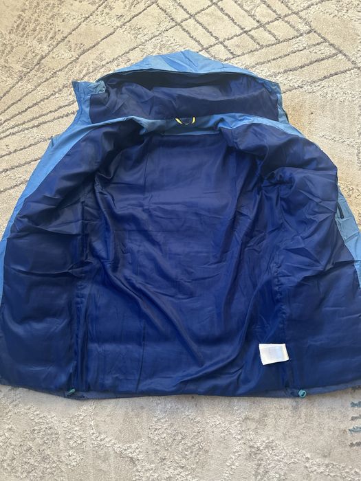 Куртка Адидас.                 .