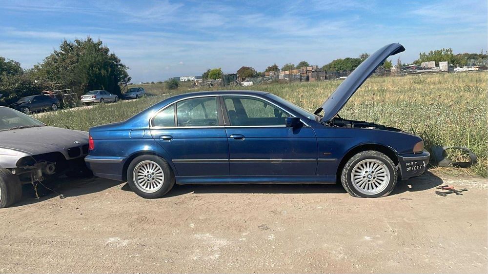 Бмв bmw e39 523i м52б25 на части