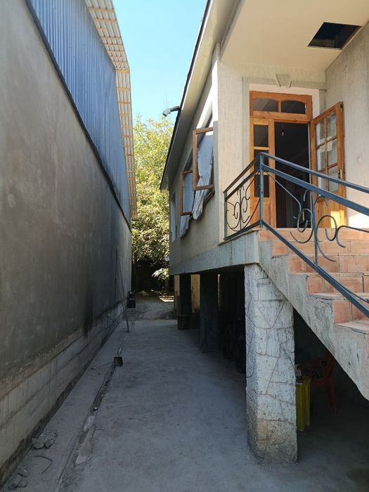 Кибрайский район Байжигит Кирпичный Ттз, продается дом