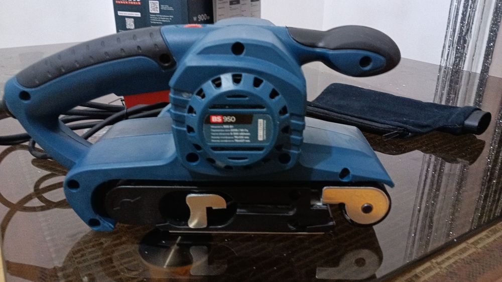 Шлифовальная машина