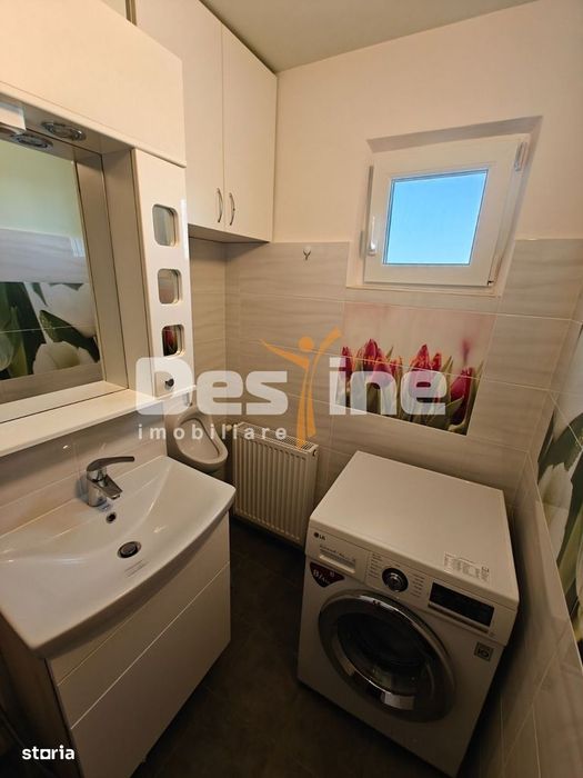 Apartament Superb  3 camere PLopeni 52.86 mp!