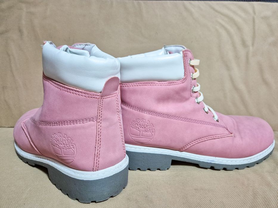 Розовые ботинки 39 размер