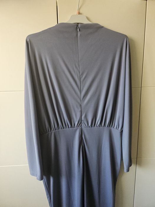 Елегантна рокля Н&М