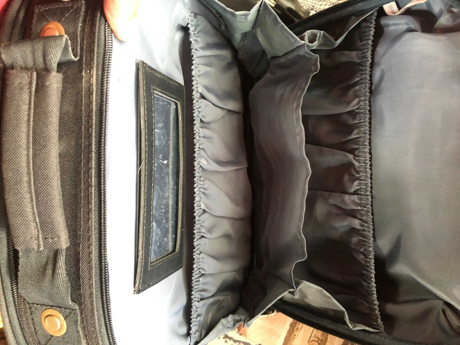 продавам многофункционална  чанта за мама