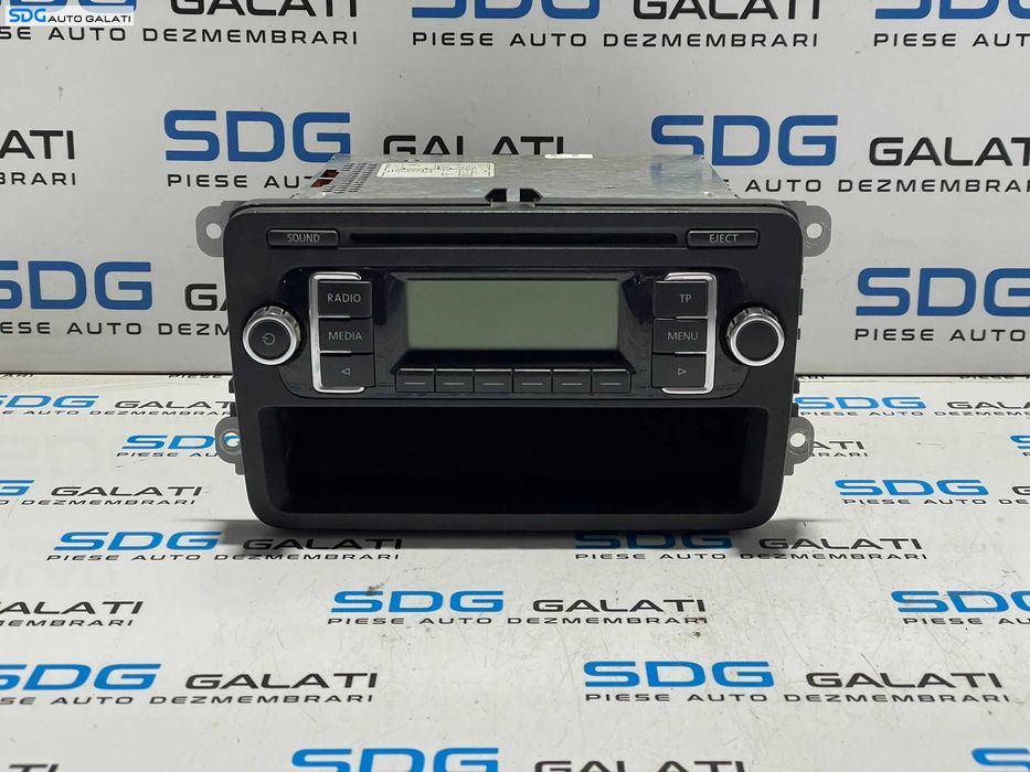 Unitate Radio CD Player U L V W MP3 Volkswagen Golf 6 Plus 2008 - 2013 Cod 5K0035156A 5K0035156B [L3103]