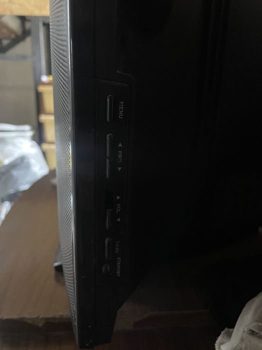 Продам телевизор и к нему тюнеры