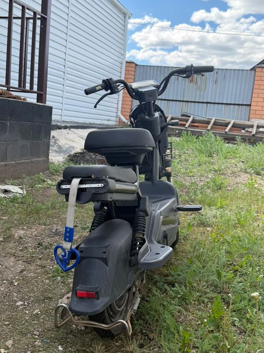 Продам электро скутер Vetro