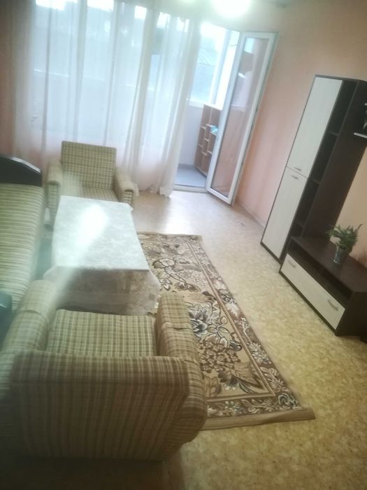 давам апартамент 2стаен под наем на ул мадара26