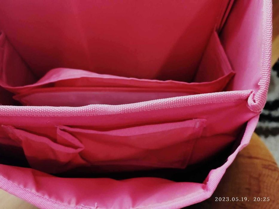 Ghoizdan scolar aproape nou