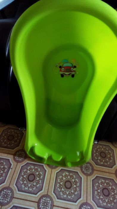 Продаю детскую ванночку