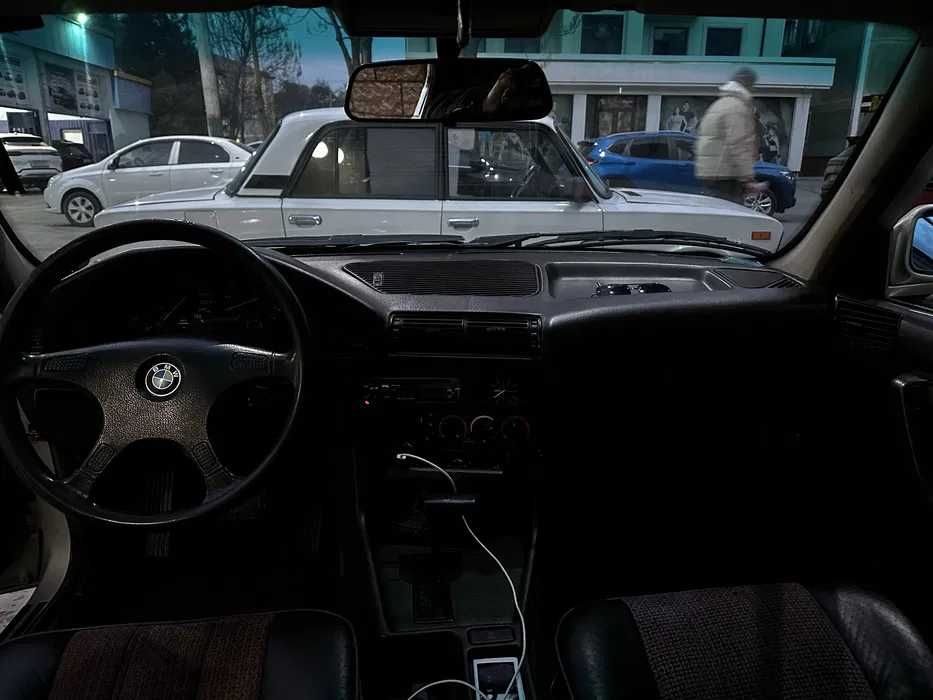 BMW E34 525i Автомат каробка
