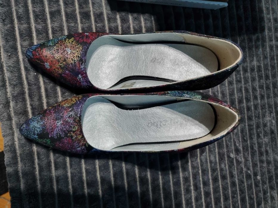 Pantofi cu toc Marelbo negru pastel nr.35